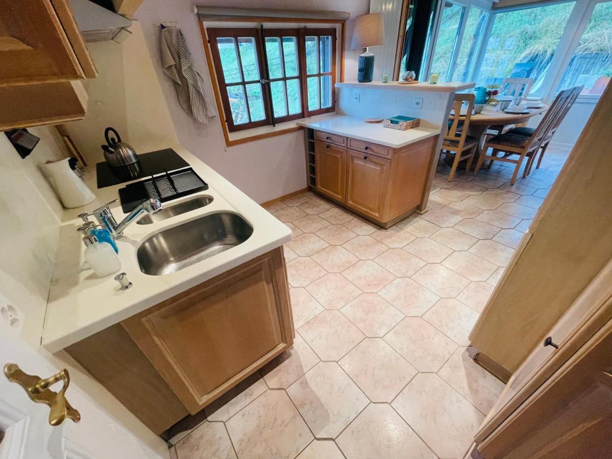 Chalet 4 Personnes Avec Sauna 레셍 외부 사진
