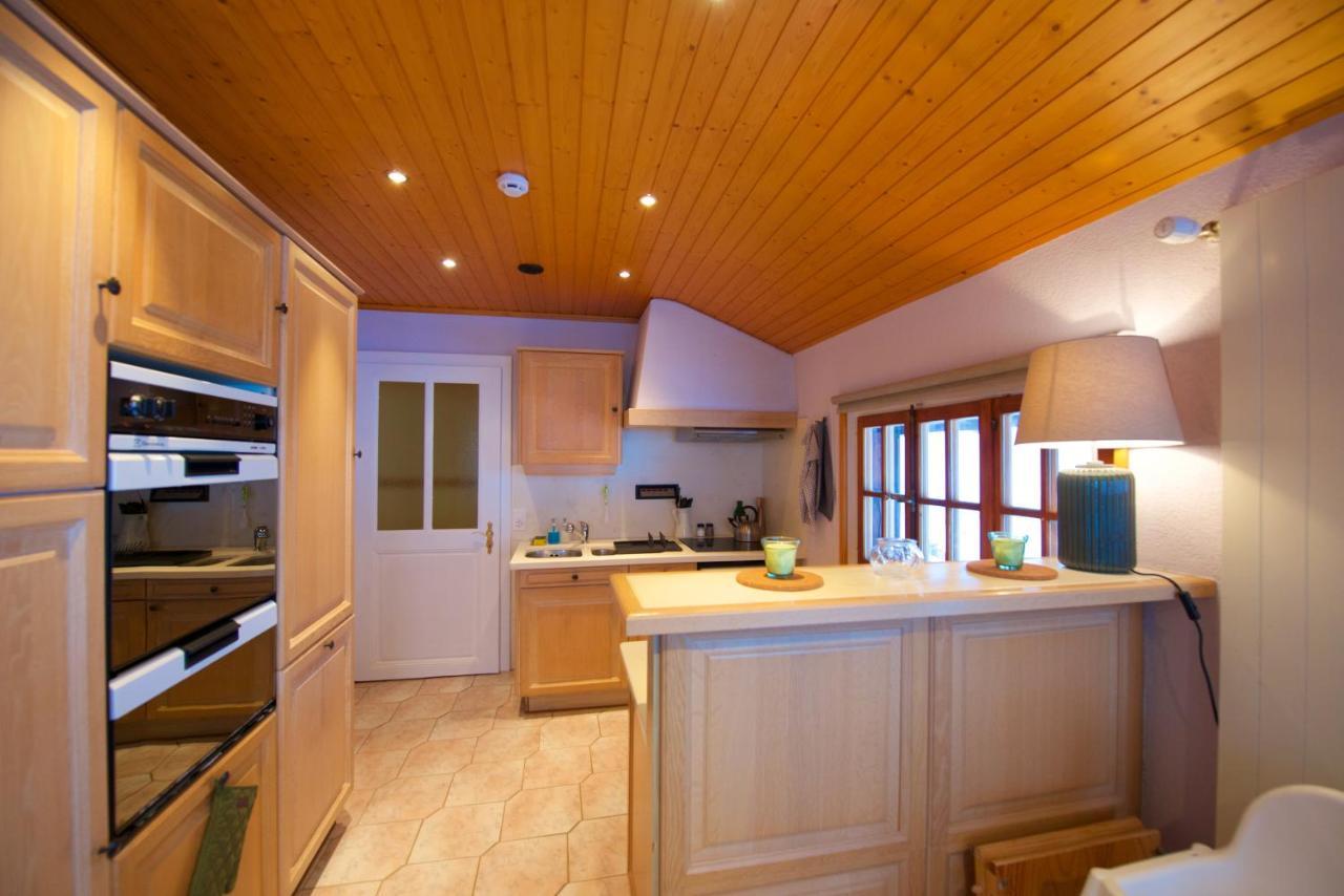 Chalet 4 Personnes Avec Sauna 레셍 외부 사진